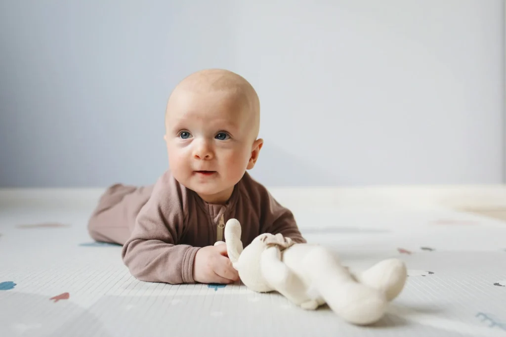 Tiny Play Ideas for Your 15-Week-Old: Making Awake Time Fun!