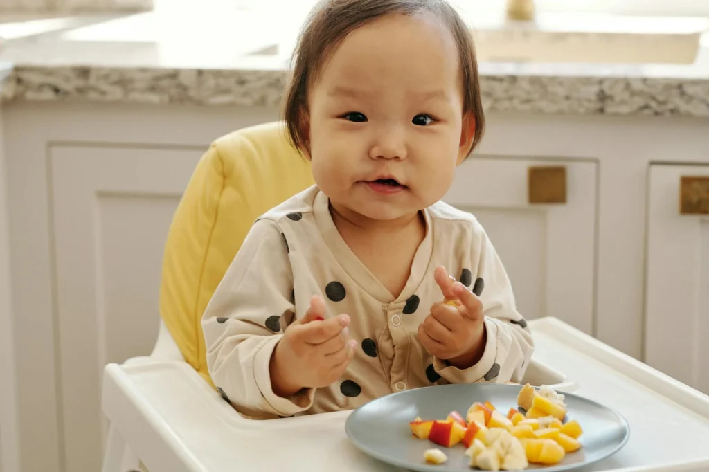 Navigating Picky Eating at 14 Months: A Gentle, Pressure-Free Approach