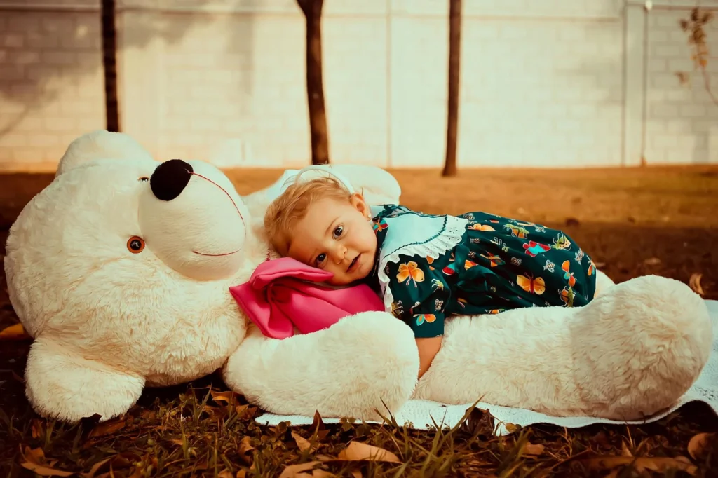 When Toddlers Bite: Navigating Biting Behavior at 18 Months