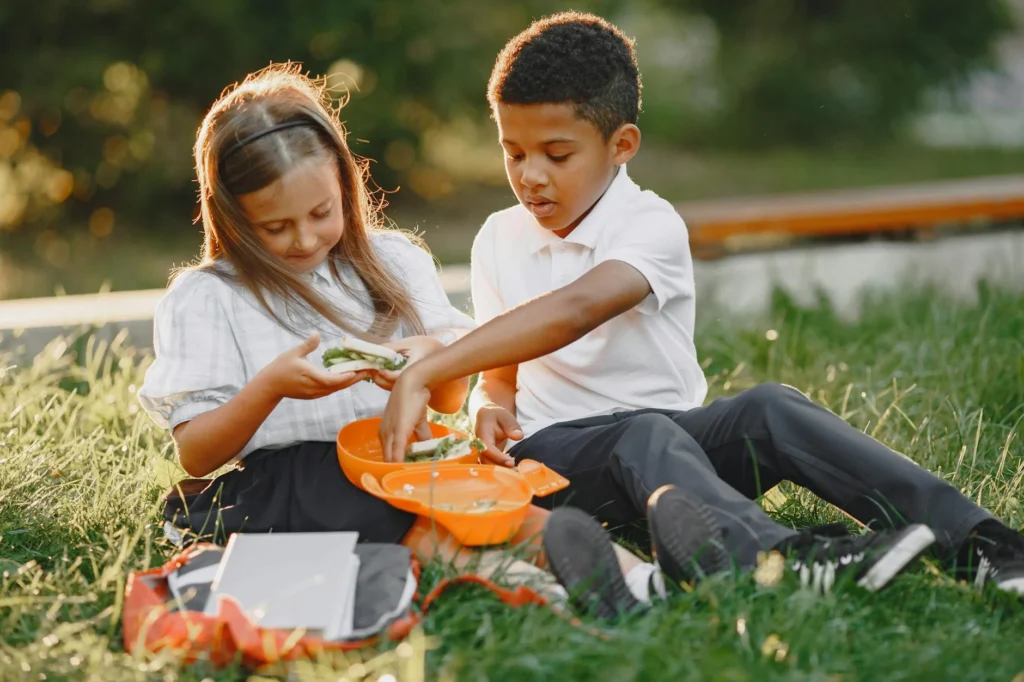 Fueling Young Minds: Simple Snack Ideas for 7-Year-Olds at School