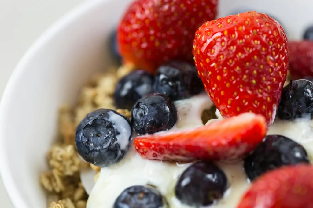 Smart Snacking: Low-Mess Ideas for Your 26-Month-Old Toddler
