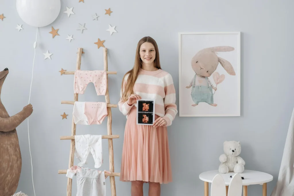 Choosing the Best Night Light for Your Little One: A Brightness & Placement Guide