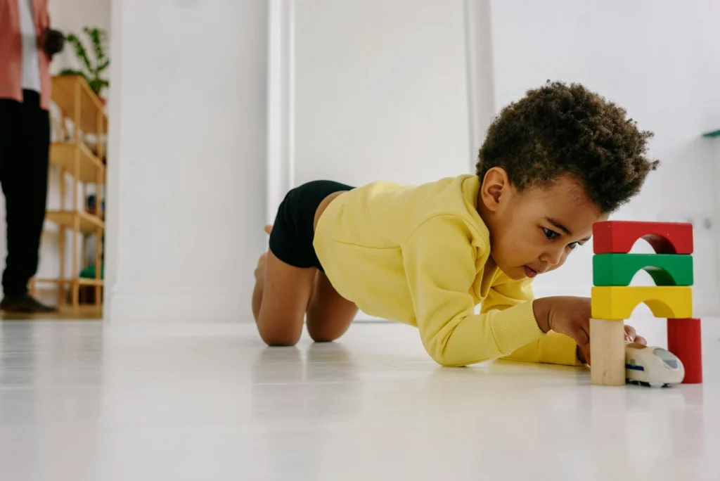 21-month-old toddler: building independent play (step-by-step)