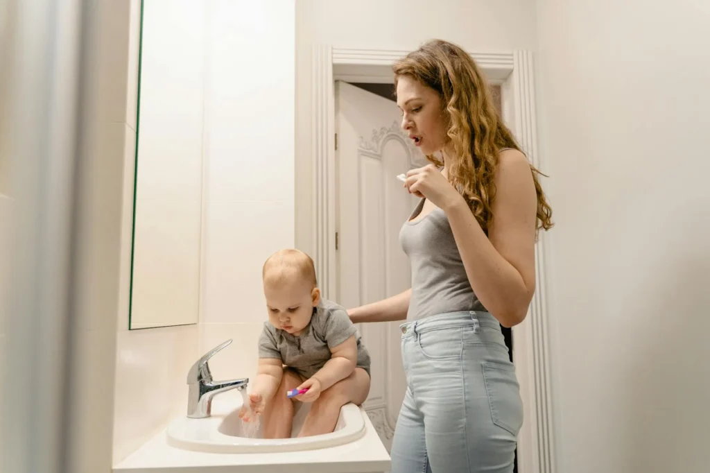 Your Essential Guide to Baby Bottles & Cleaning Routines