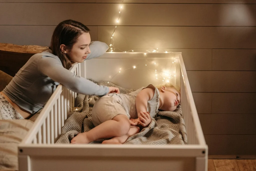 Navigating Night Wakings: Gentle Responses for Parents