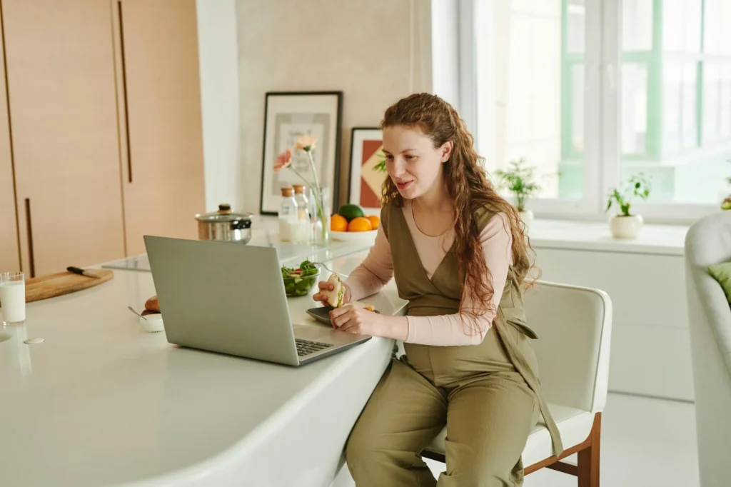 26 Weeks Pregnant: Navigating Appetite Shifts and Balanced Meals