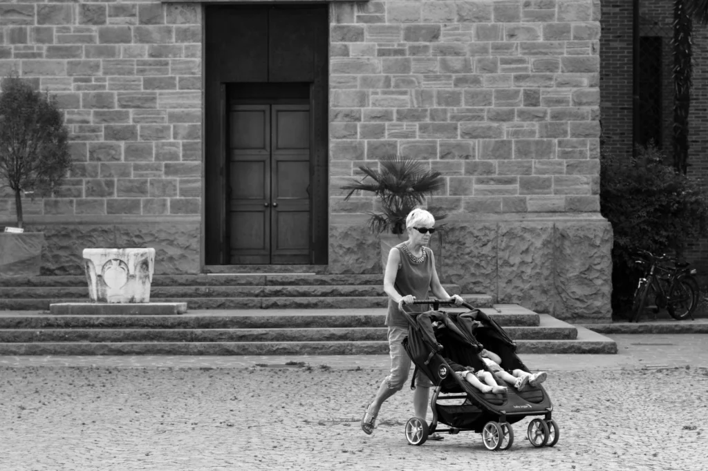 Best Double Strollers for Growing Families: A Comprehensive Guide